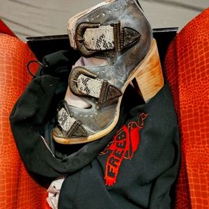 Freebird Violet Stone Multi heeled sandal